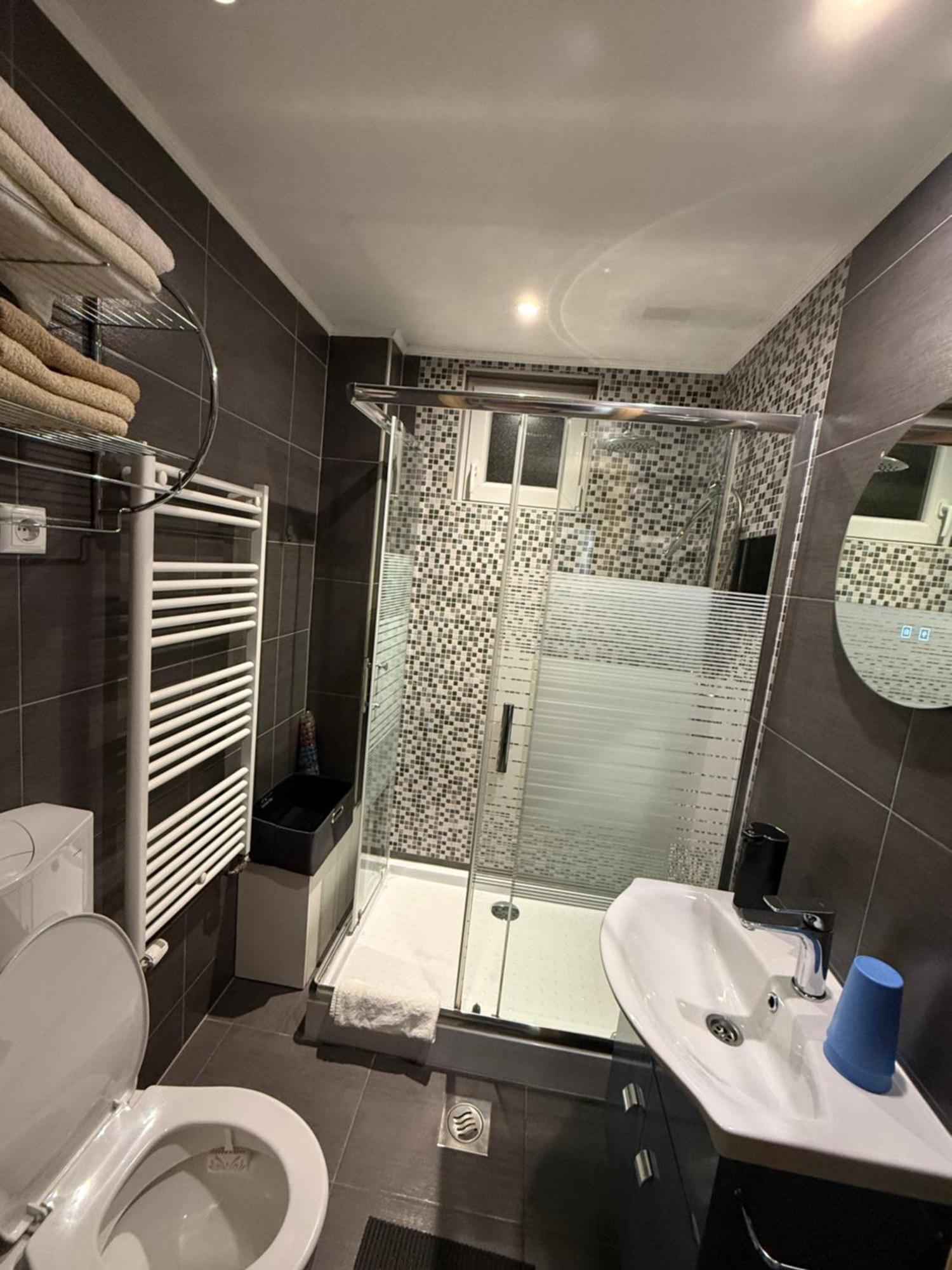 Apartman Hd Ðakovo Exteriör bild